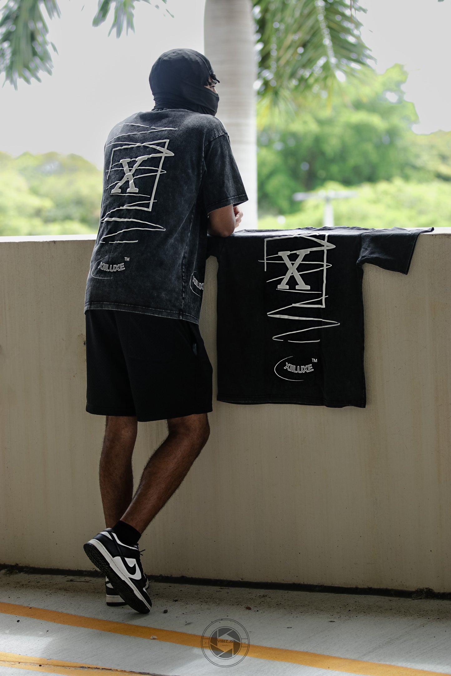 Abstract Vintage T'shirts 'Black'